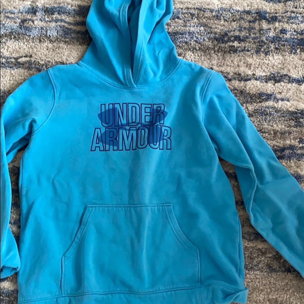 Under Armour sweatshirt